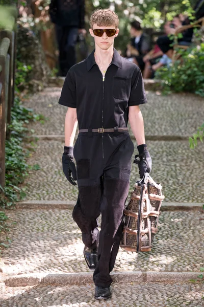 Look 56